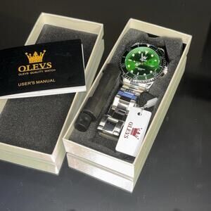 New Olevs Stainless Steel Green Dial Men’s Luxury Water Resistant Quartz Watch